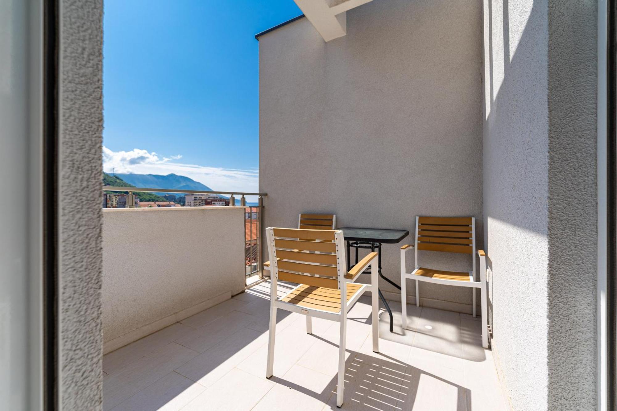 Marea Apartments Budva Eksteriør bilde